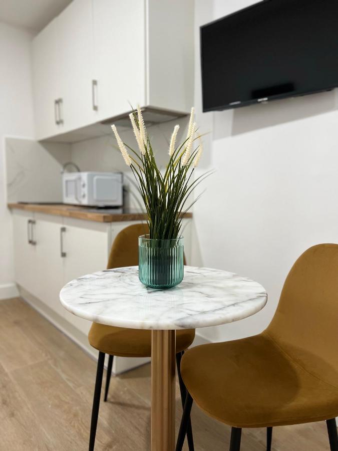 Crysoyle Apartment Barcelona Next To Camp Nou L'Hospitalet de Llobregat Luaran gambar