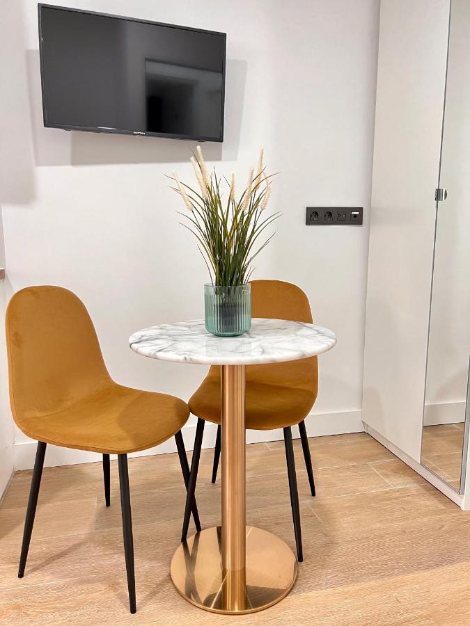 Crysoyle Apartment Barcelona Next To Camp Nou L'Hospitalet de Llobregat Luaran gambar